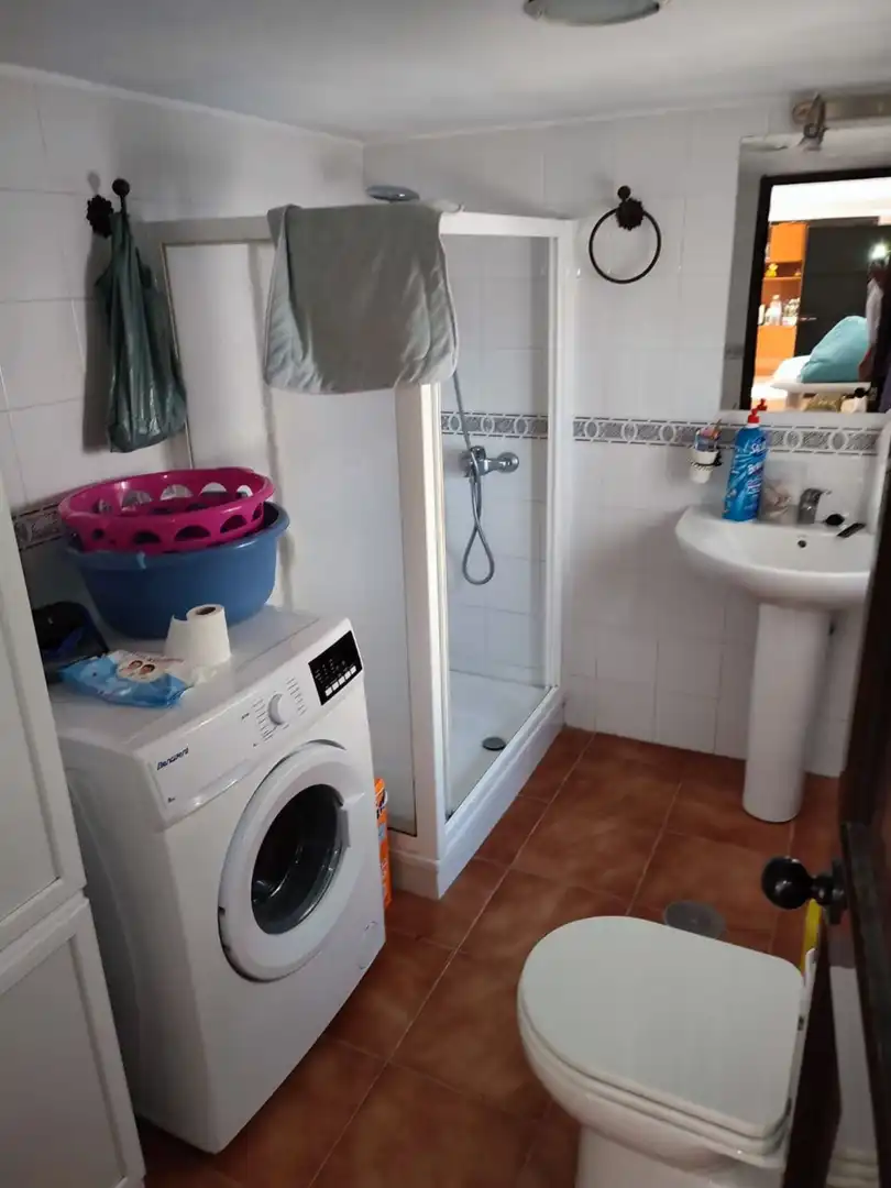 Bathroom of Houses for sale in Arcos de la Frontera  with Air Conditioner, Terrace and Swimming Pool