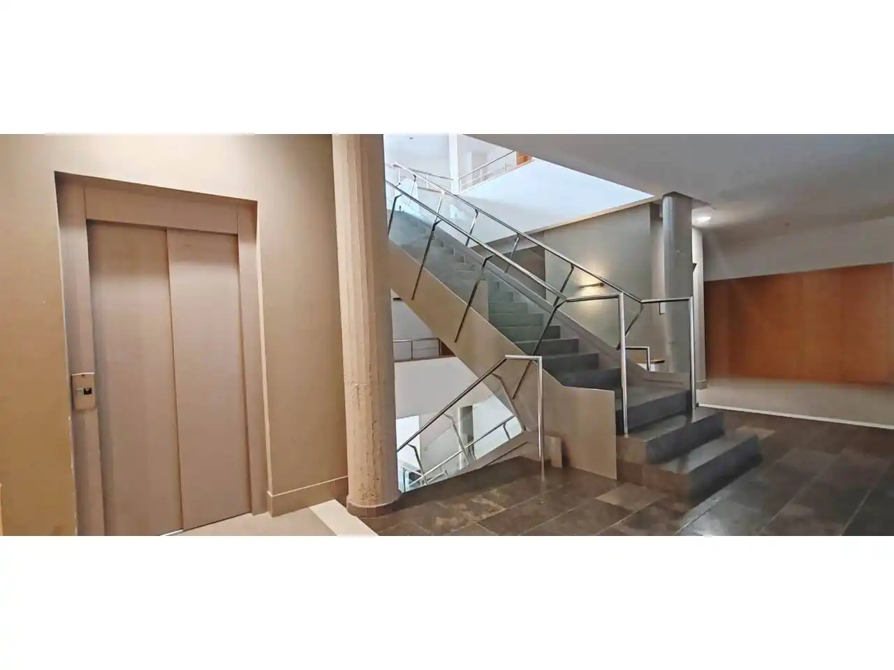 Piso en venta en Girona con Aire acondicionado, Calefacción y Parquet