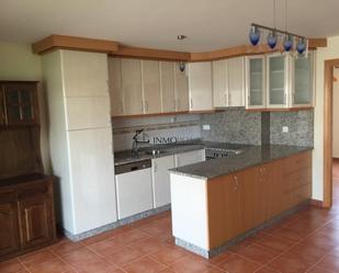 Kitchen of Apartment for sale in Sanxenxo