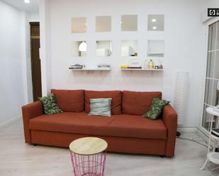 Sala d'estar de Apartament per a compartir en  Madrid Capital amb Aire condicionat, Calefacció i Terrassa