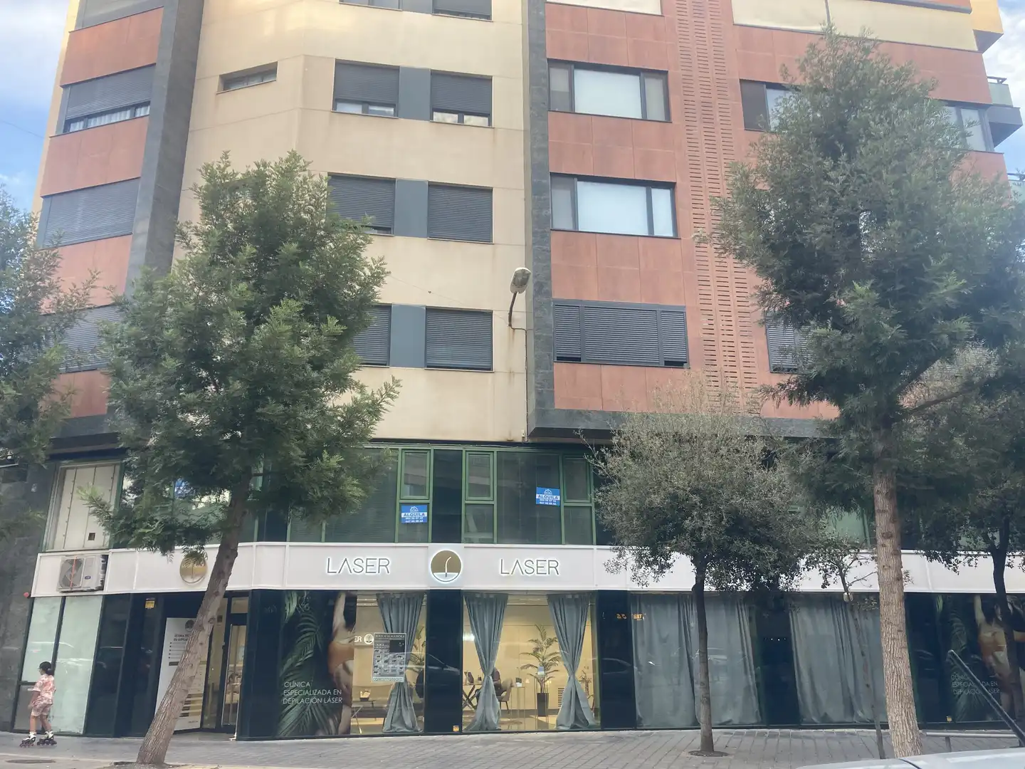 Local comercial en alquiler en Avenida de Jose Ortiz 14, imagen 4