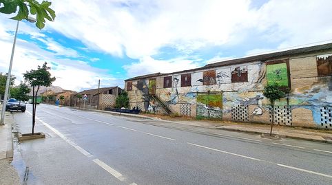 SE VENDE NAVE CON TERRENO EN FUENTE VAQUEROS (GRANADA)