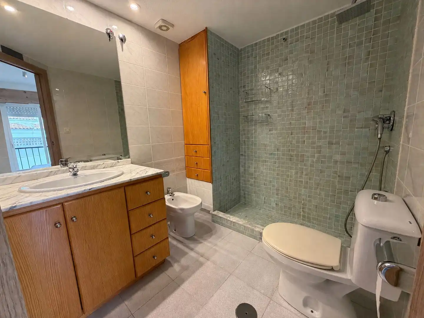 Badezimmer von Wohnung zum Verkauf in Altea mit Klimaanlage, Terrasse und Balkon