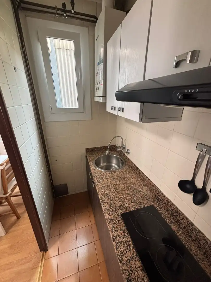 Cocina de Piso en venta en Barcelona con Aire acondicionado, Calefacción y Horno