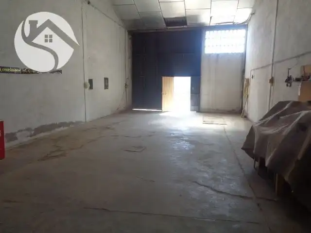 Nave industrial de alquiler en Centro