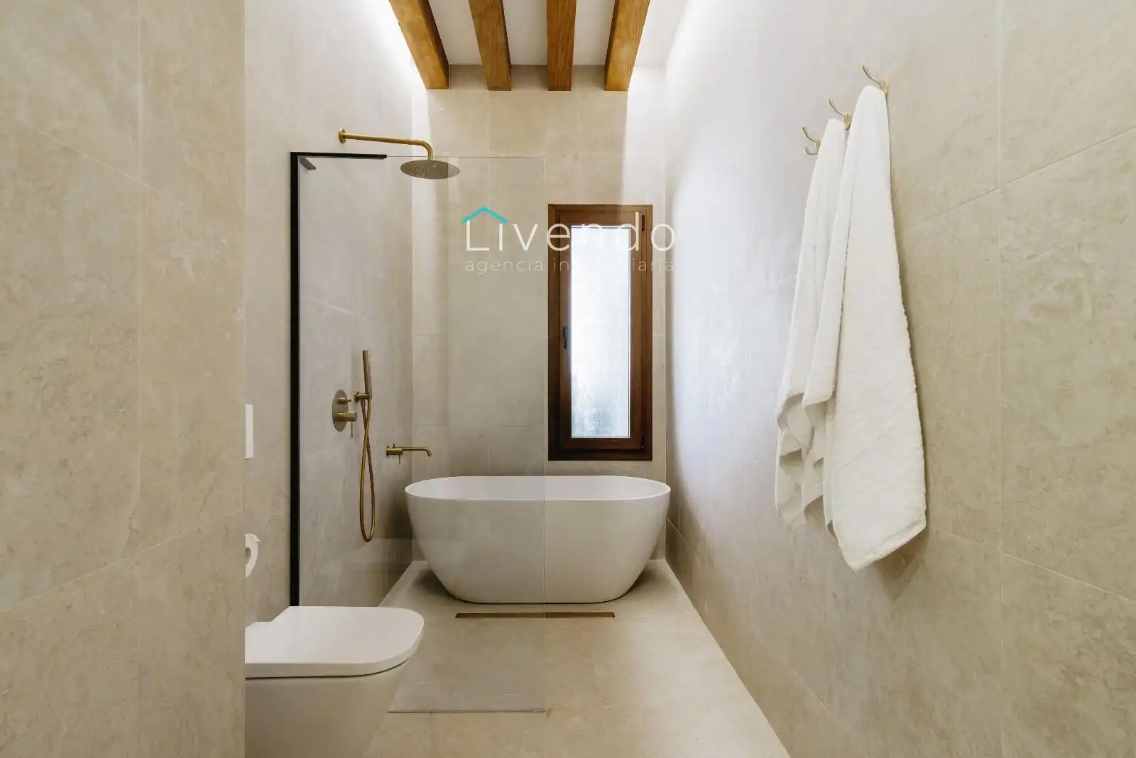 Badezimmer von Wohnung zum Verkauf in Vejer de la Frontera mit Klimaanlage und Möbliert