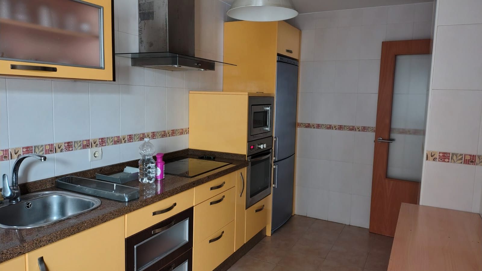 Cuina de Pis en venda en Cartaya amb Moblat, Rentadora i Microones