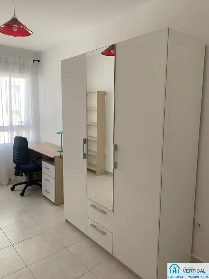 Habitación de Piso en venta en Paterna con Aire acondicionado, Terraza y Trastero