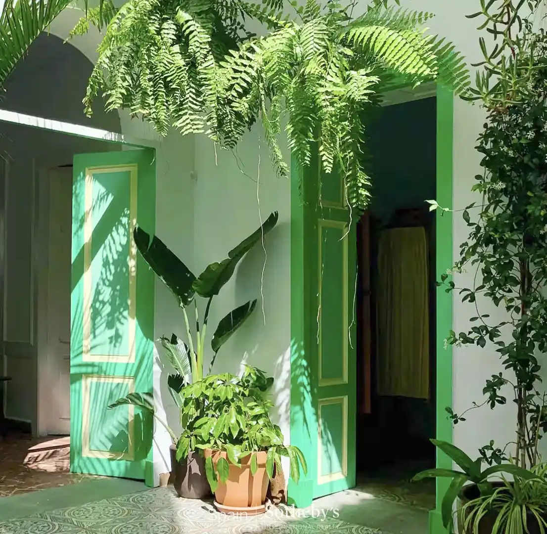 Einfamilien-Reihenhaus zum Verkauf in Agaete mit Klimaanlage, Privatgarten und Terrasse