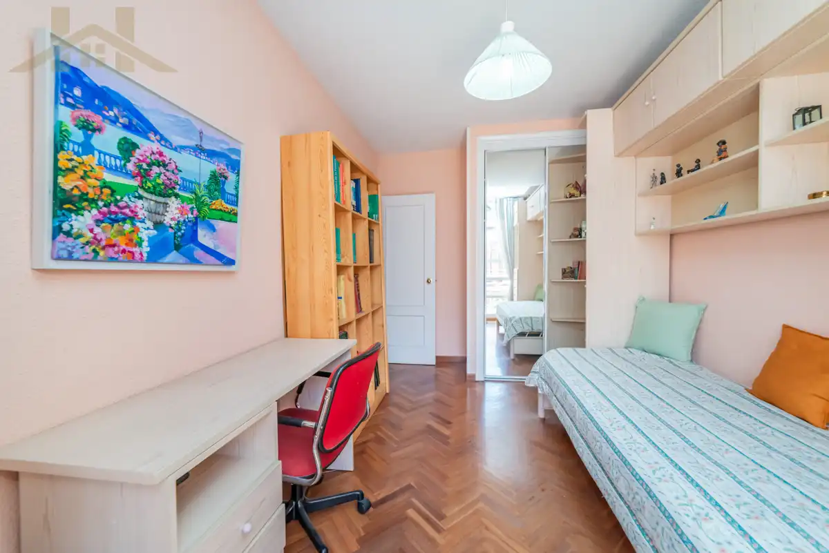 Bedroom of Detached homes for sale in Leganés  with Air Conditioner, Heating and Private garden