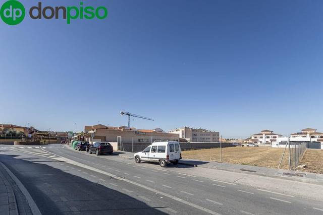 Terreno residencial en Venta en Calle Sol en Ogíjares