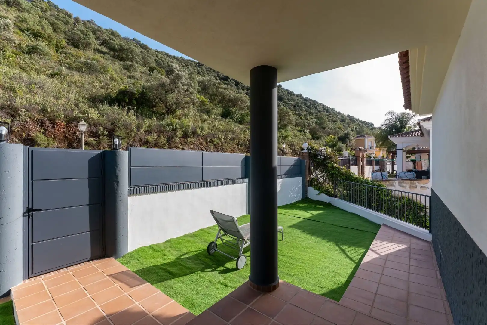 Terrace of Houses for sale in Coín  with Swimming Pool