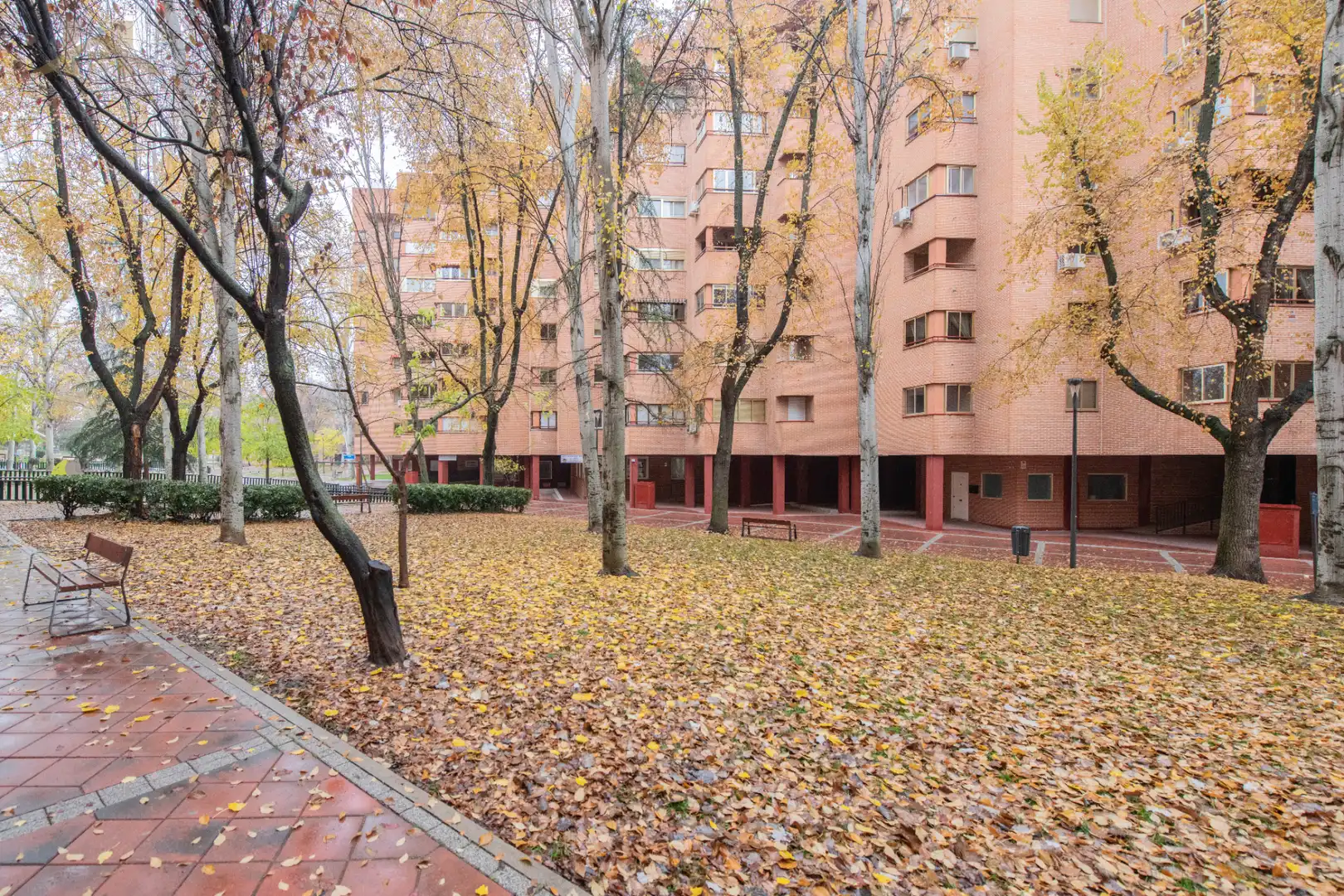 Vista exterior de Loft en venda en Tres Cantos amb Aire condicionat i Calefacció