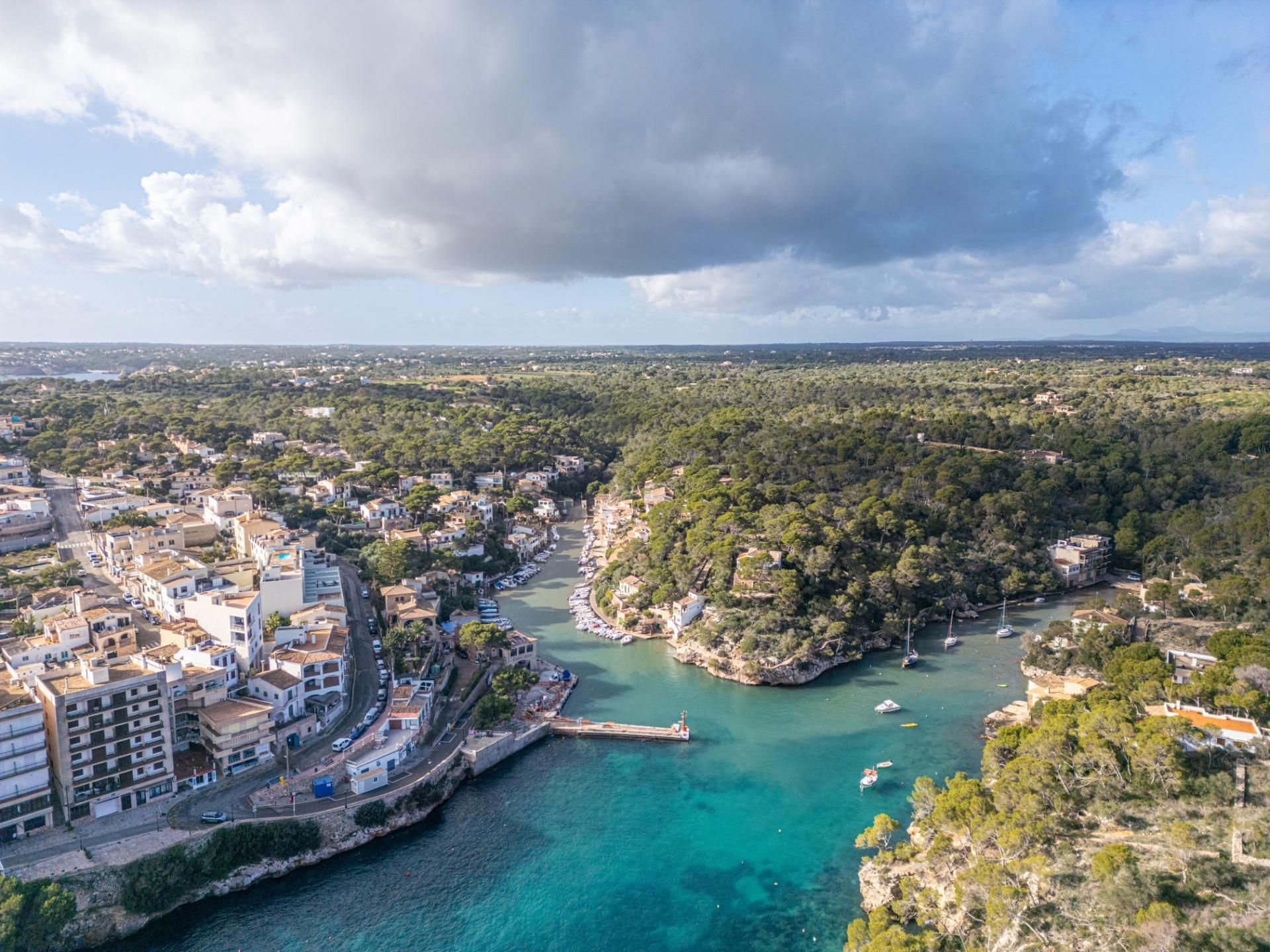 Vista exterior de Edifici en venda en Santanyí