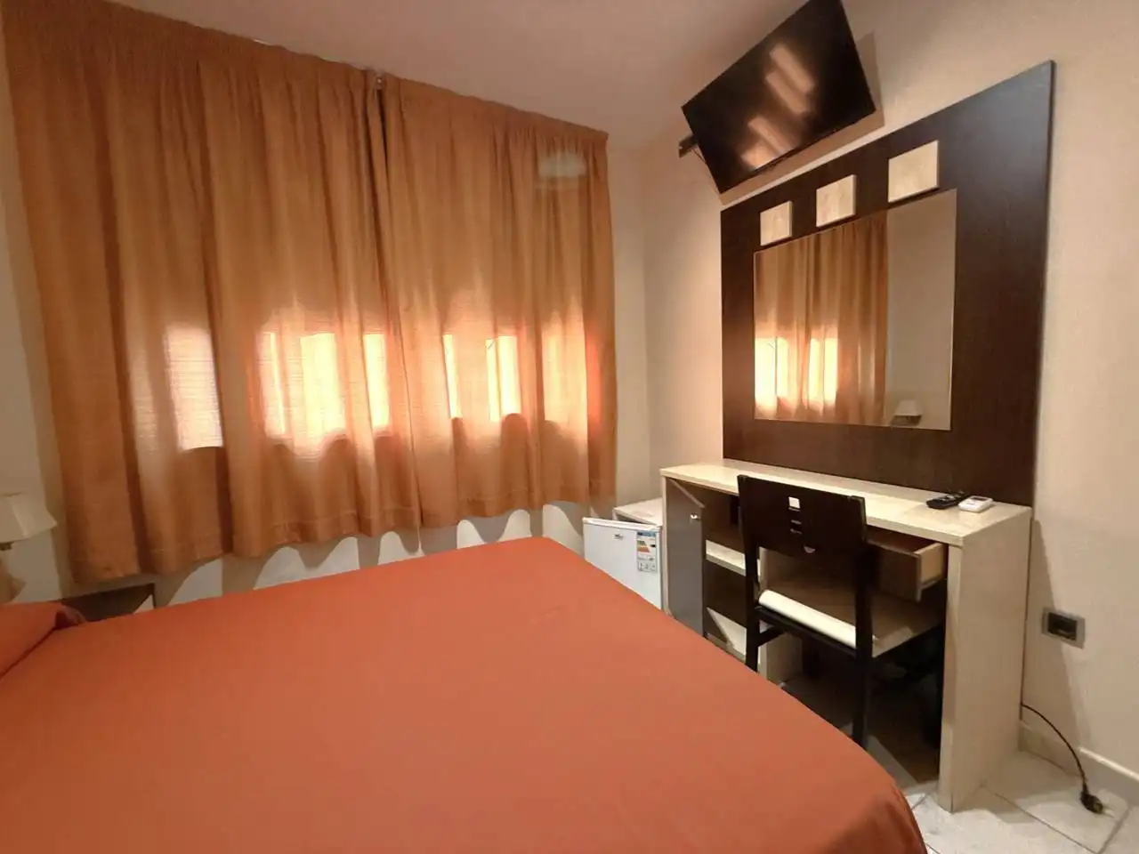 Habitación de Edificio en venta en Sant Celoni