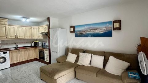 Foto 5 de Apartamento en venta en Los Cristianos, Arona