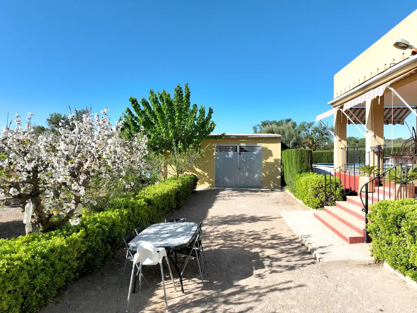 Jardí de Casa o xalet en venda en Caudete amb Terrassa