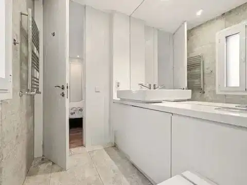 Bany de Àtic en venda en  Madrid Capital amb Aire condicionat