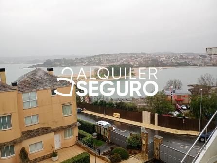 Exterior view of Attic to rent in A Coruña Capital   with Heating and Storage room