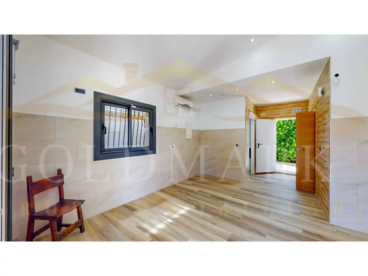Houses for sale in Rubí  with Air Conditioner, Heating and Private garden