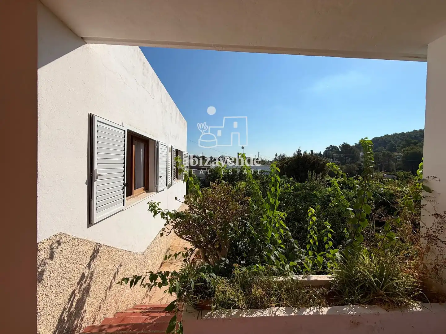 Vista exterior de Casa o chalet de alquiler en Santa Eulària des Riu con Aire acondicionado, Piscina y Amueblado