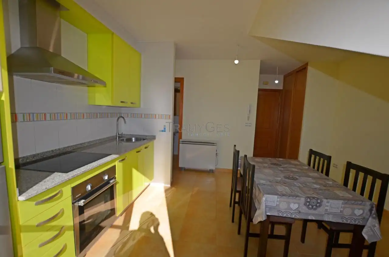 Cocina de Ático en venta en O Rosal   con Calefacción, Terraza y Trastero
