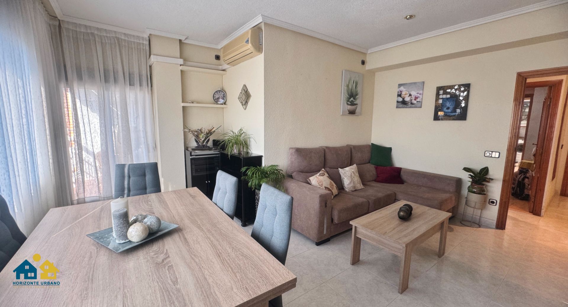 Sala de estar de Piso en venta en Alcorcón con Aire acondicionado, Calefacción y Terraza
