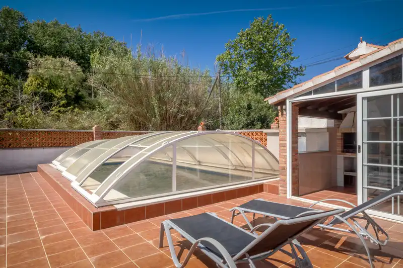 Swimming pool of Houses for sale in Empuriabrava  with Air Conditioner, Heating and Private garden
