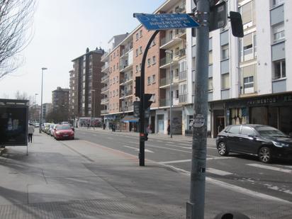 Exterior view of Flat for sale in Vitoria - Gasteiz  with Terrace and Storage room