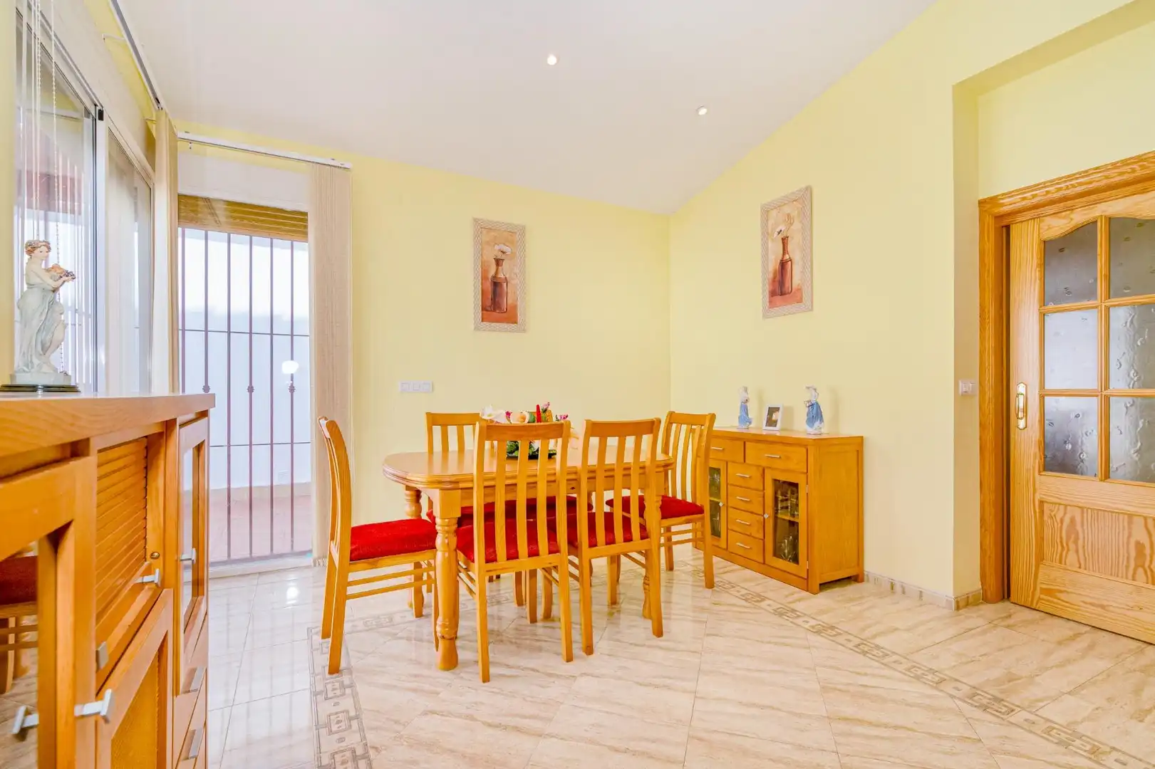 Chalet con piscina en venta en Calle de Dalí, imagen 10