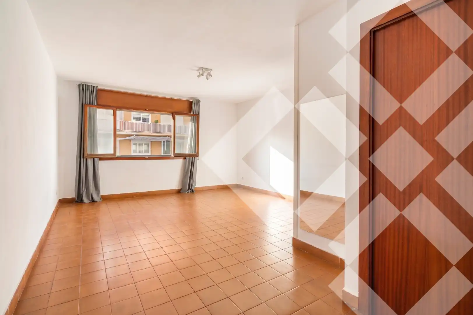 Sala de estar de Estudio en venta en  Barcelona Capital con Horno y Lavadora