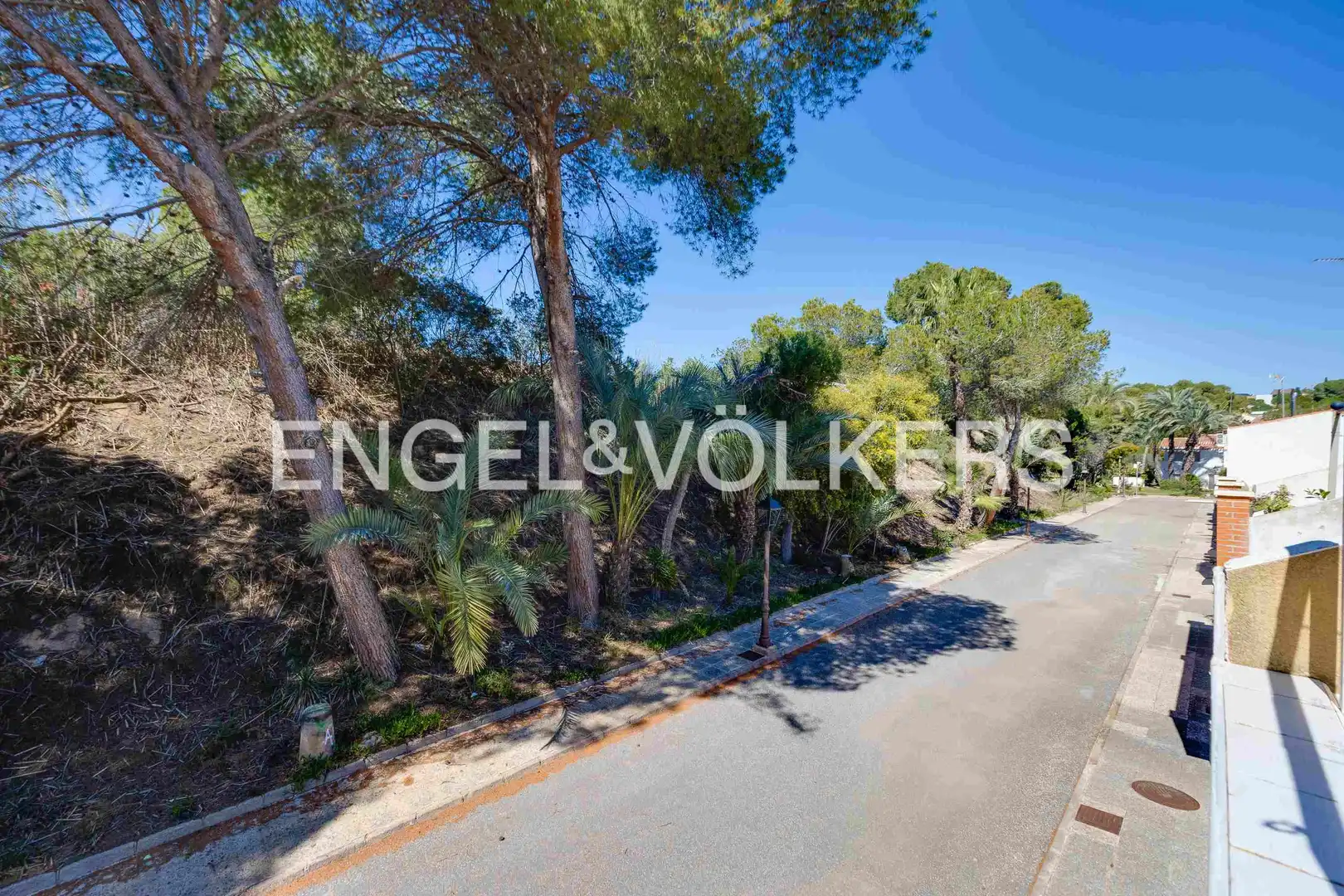 Vista exterior de Casa o xalet en venda en Orihuela amb Aire condicionat, Calefacció i Terrassa