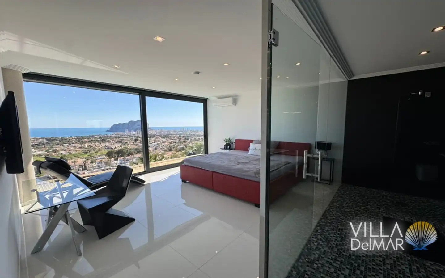 Schlafzimmer von Haus oder Chalet zum Verkauf in Calpe / Calp mit Klimaanlage, Heizung und Privatgarten