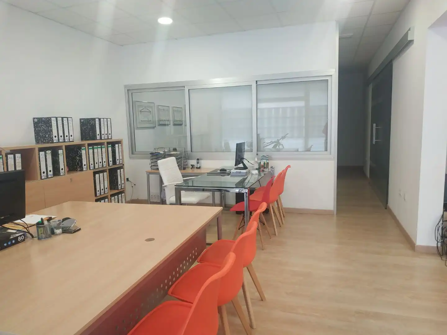 Business premises to rent in Avenida Joan Servera Camps 34, imagen 2