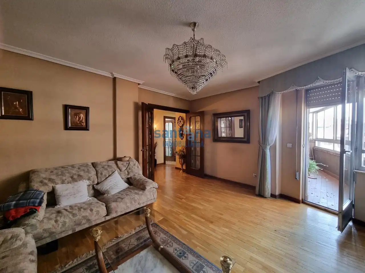 Living room of Flat for sale in León Capital   with Heating, Parquet flooring and Terrace