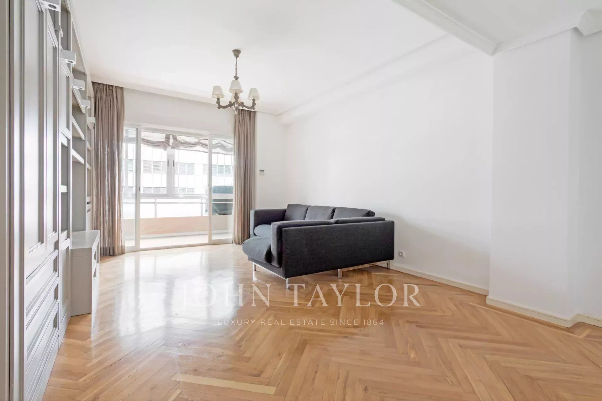 Flat to rent in Cuatro Caminos - Azca