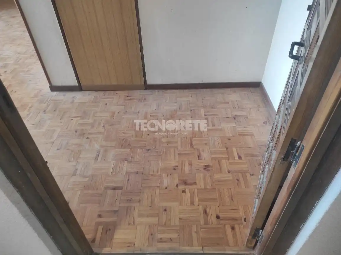 Bedroom of Flat for sale in Guadalajara  with Heating