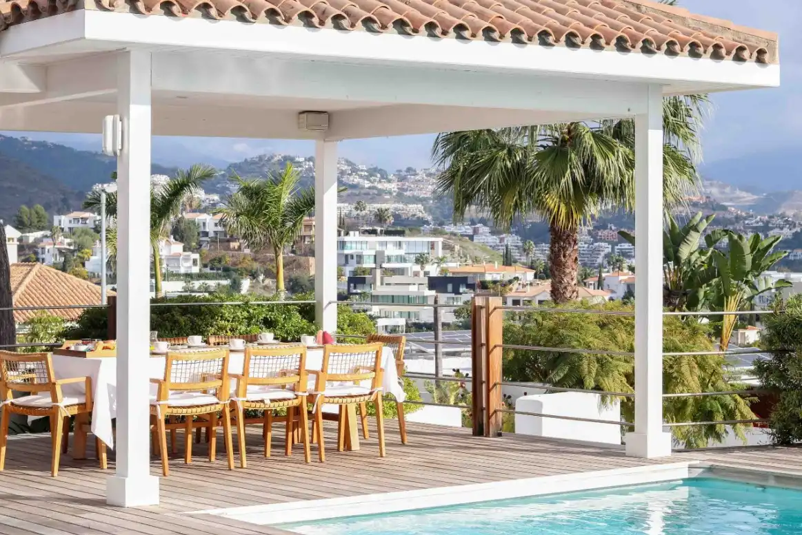 Terraza de Casa o chalet en venta en Benahavís con Aire acondicionado, Calefacción y Jardín privado