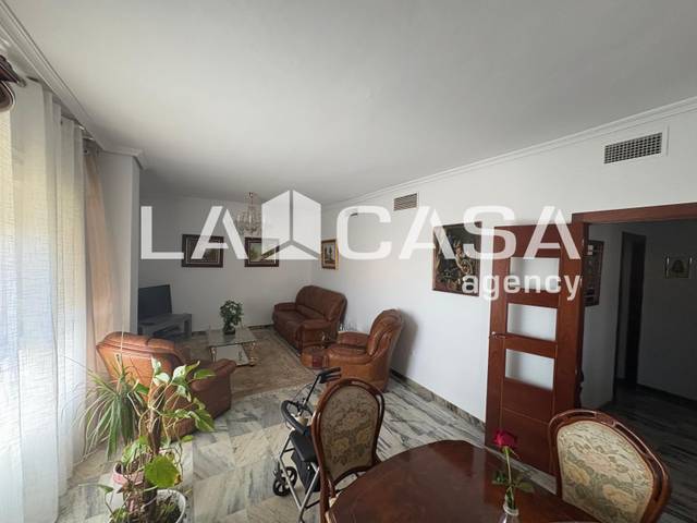 Piso en Venta en Colores -  Entreparques