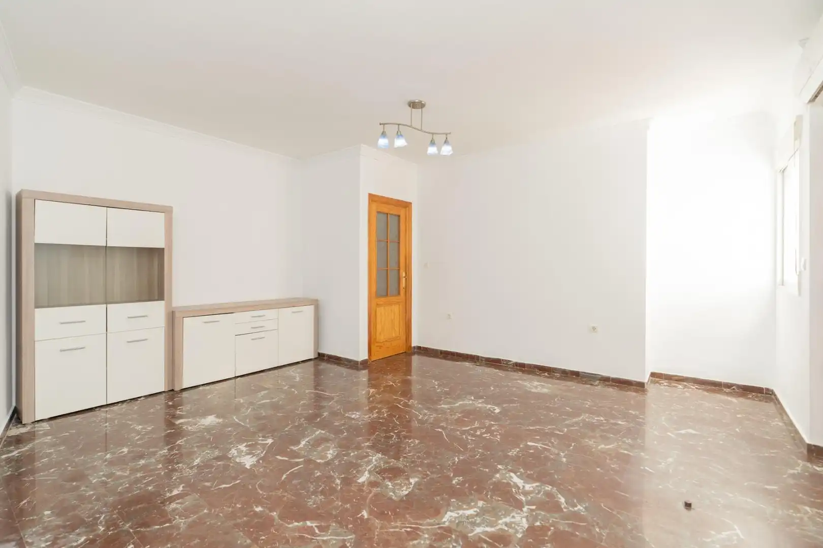 Pis en venda en Motril amb Traster