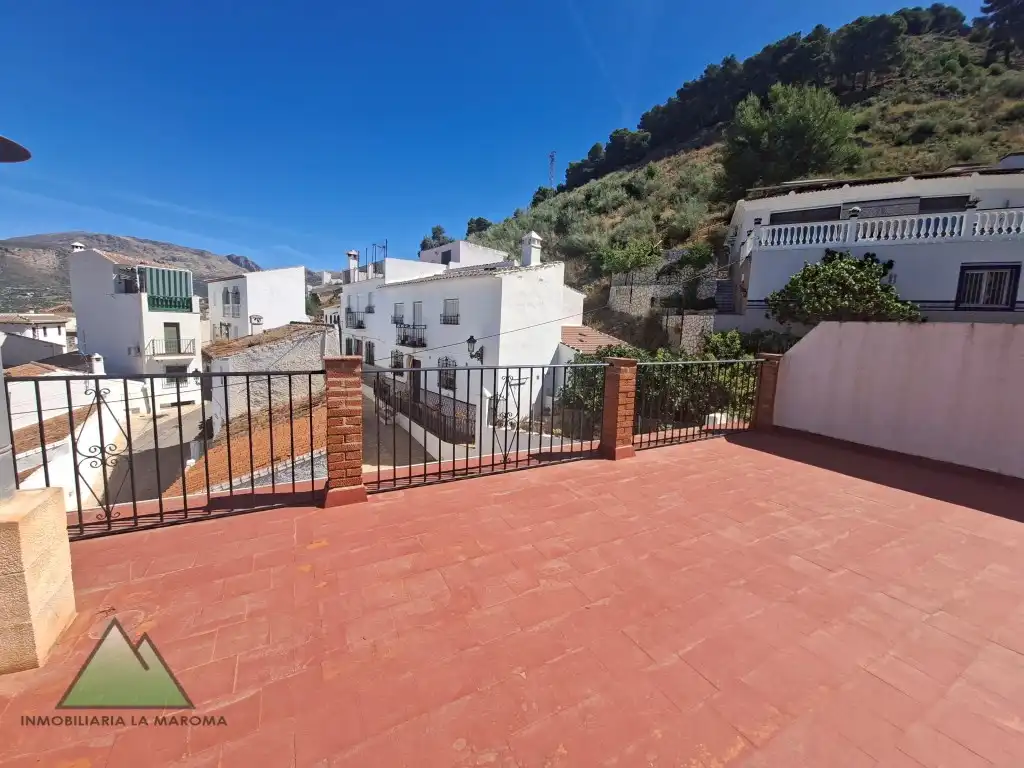 Maison avec terrasse à vendre à Calle Nueva