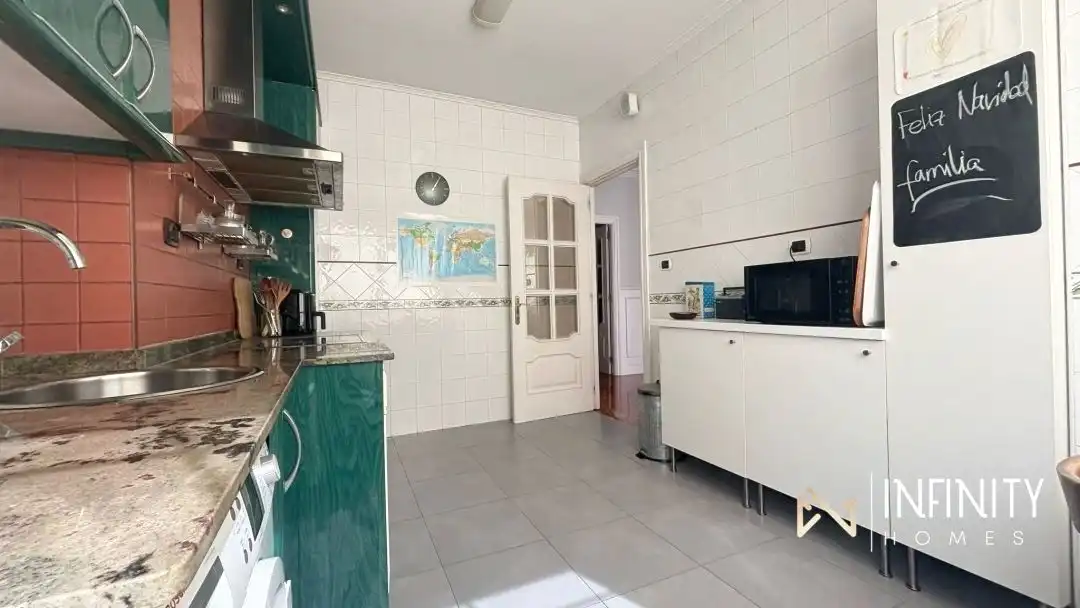 Kitchen of Flat for rent in Bilbao   with Heating, Terrace and Balcony