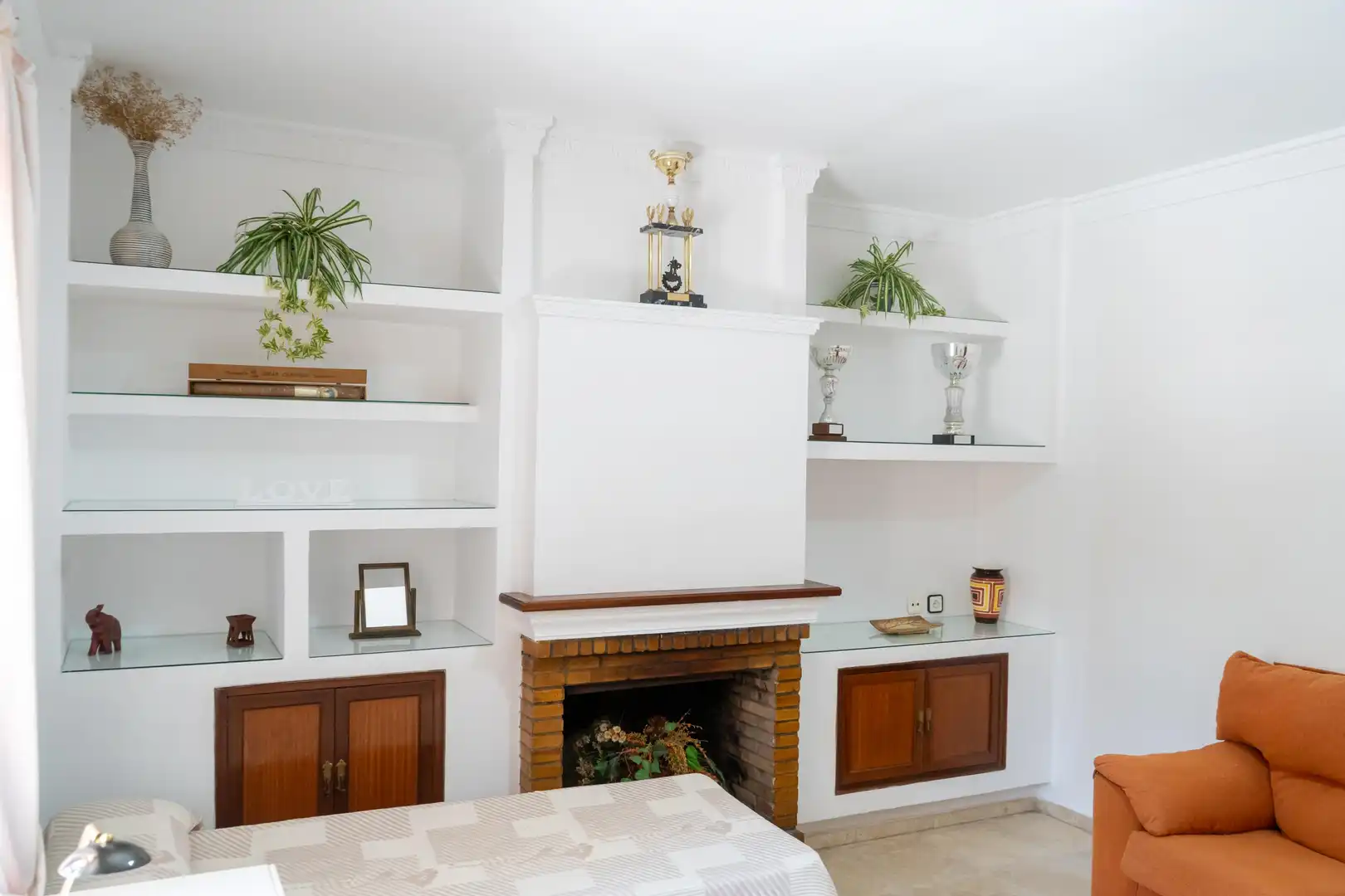 Sala d'estar de Casa o xalet en venda en Sanlúcar de Barrameda amb Jardí privat