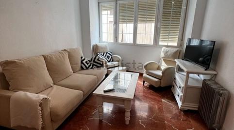 Photo 2 of Flat to rent in Calle Álvaro de Bazán, 2, Centro - Sagrario, Granada