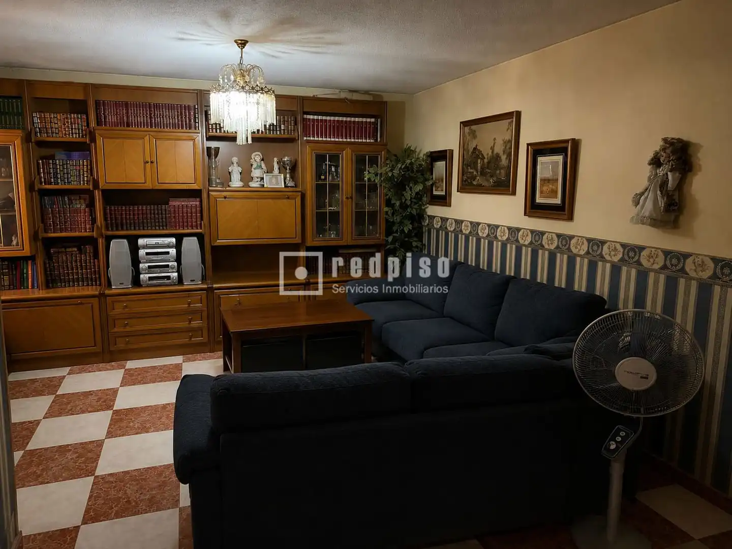 Sala d'estar de Pis en venda en Madrid amb Calefacció i Terrassa