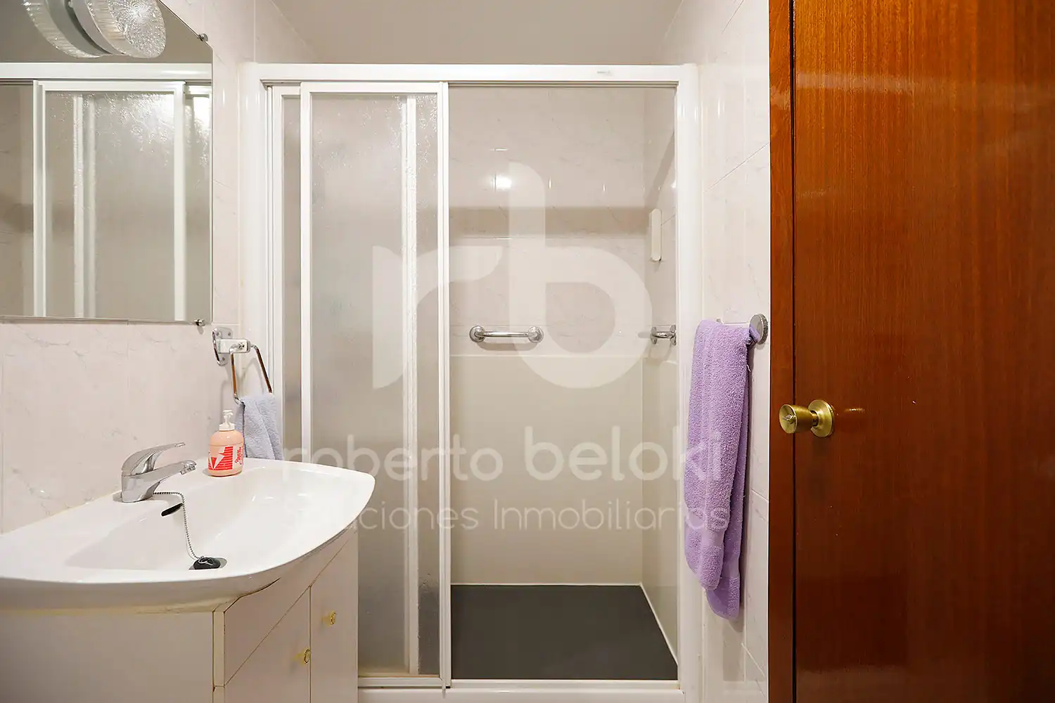 Bathroom of Flat for sale in Irun   with Heating, Storage room and Balcony