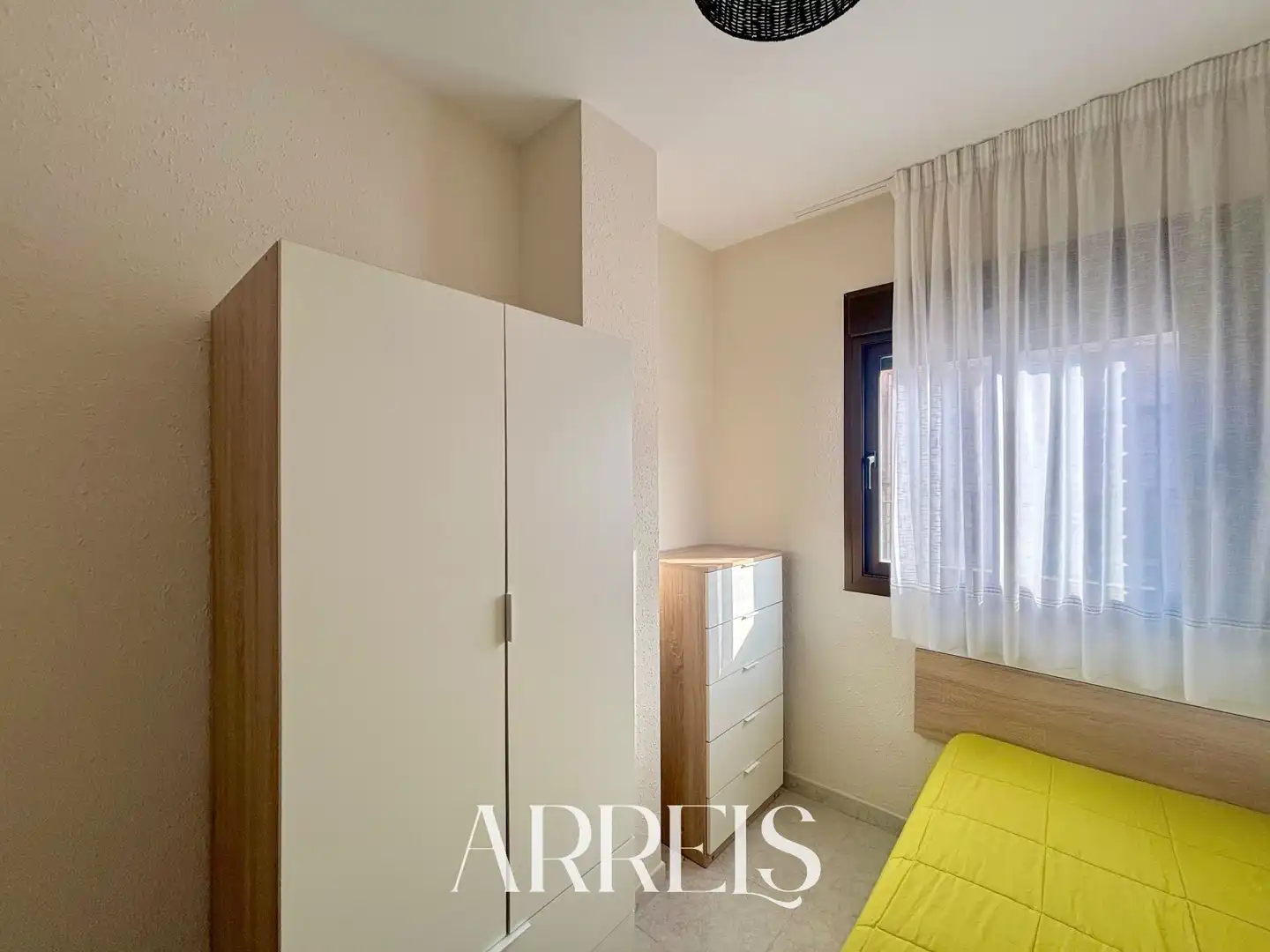 Schlafzimmer von Wohnung zum Verkauf in Benicarló mit Klimaanlage, Heizung und Abstellraum