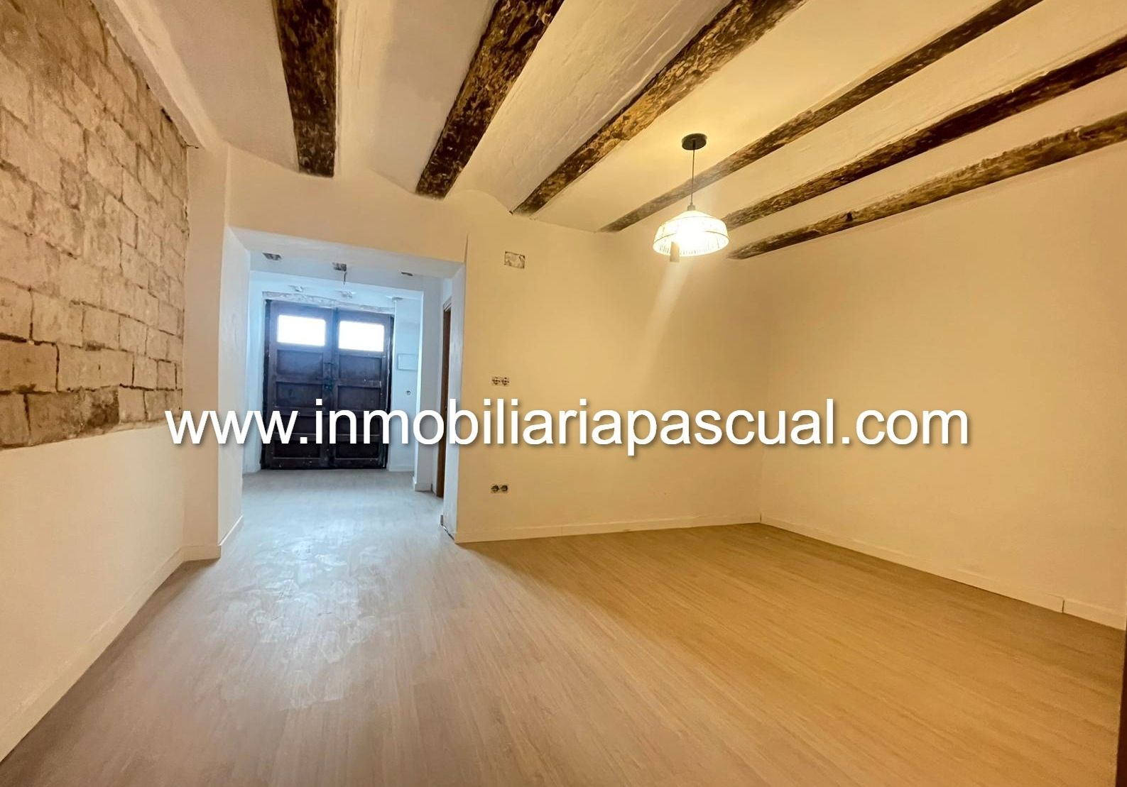 House or chalet for sale in Beniarrés