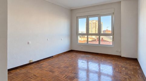 Photo 5 of Flat for sale in Pablo Neruda, El Natahoyo, Gijón