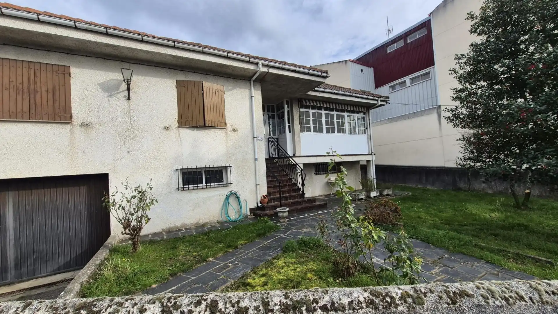 Vista exterior de Casa o chalet en venta en Fabero con Jardín privado y Balcón